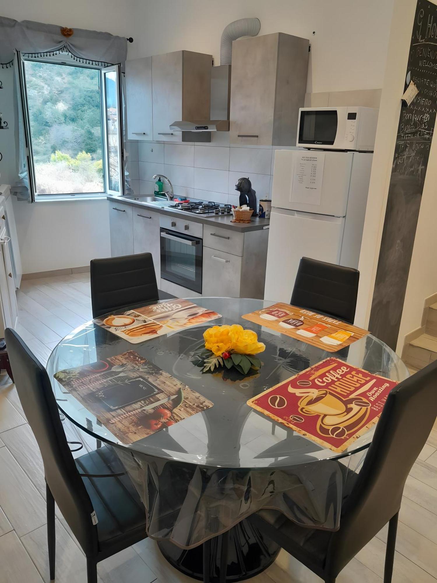 Appartamento G House Dolceacqua Esterno foto